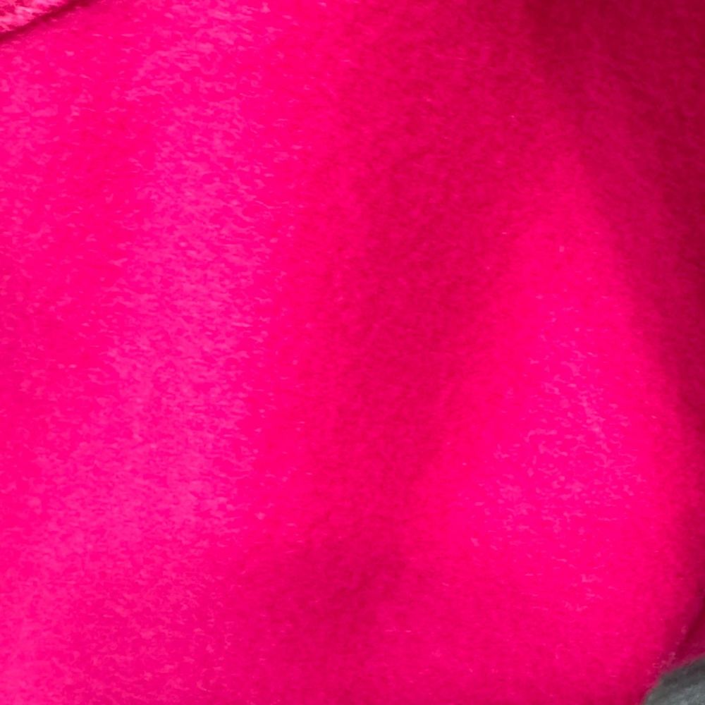 Adidas NWT Sz M Magenta Vivid Red Women's Aeroready Crew Neck Sweater - Picture 4 of 13